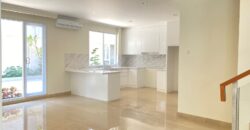 Disewakan Rumah Dalam Townhouse Kawasan Antasari