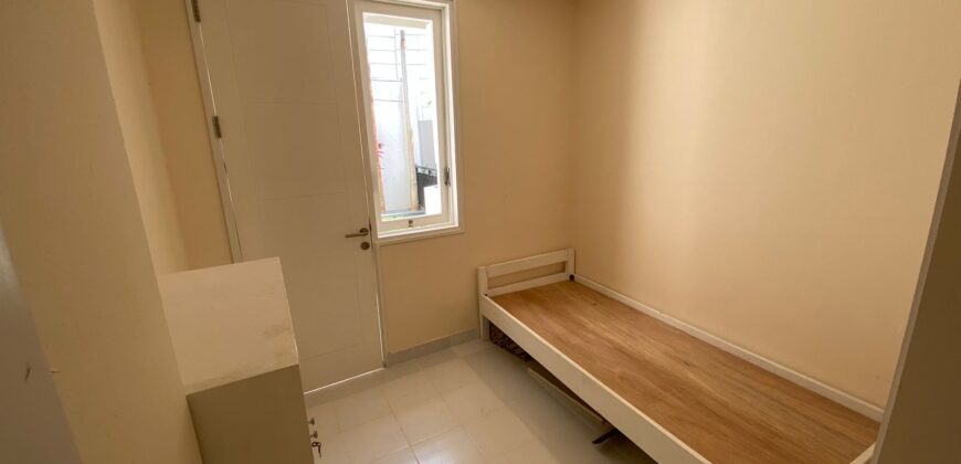 Disewakan Rumah Dalam Townhouse Kawasan Antasari