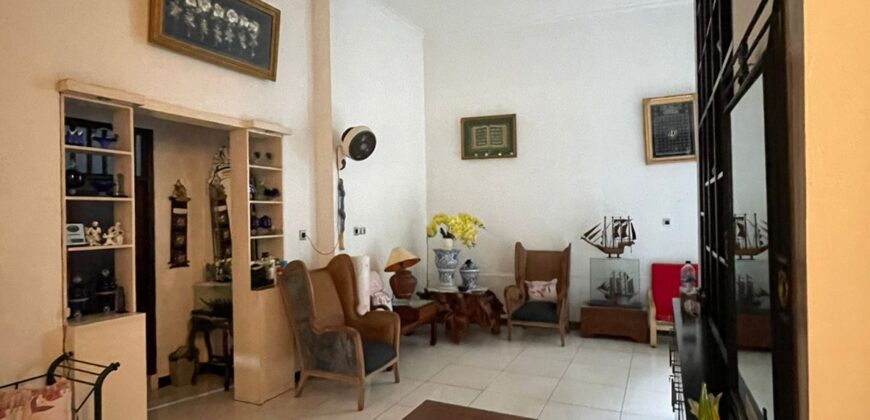 Dijual Rumah di daerah Jatiwaringin
