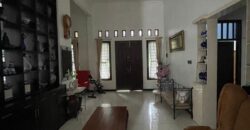 Dijual Rumah di daerah Jatiwaringin