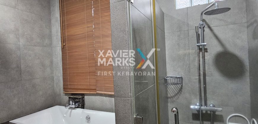 Rumah modern exclusive di Komplek Simprug