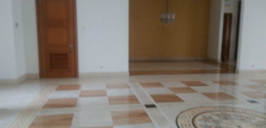DIJUAL RUMAH PONDOK INDAH  TROPICAL MINIMALIS DESIGN