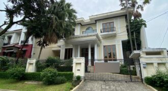 DIJUAL RUMAH PONDOK INDAH  TROPICAL MINIMALIS DESIGN