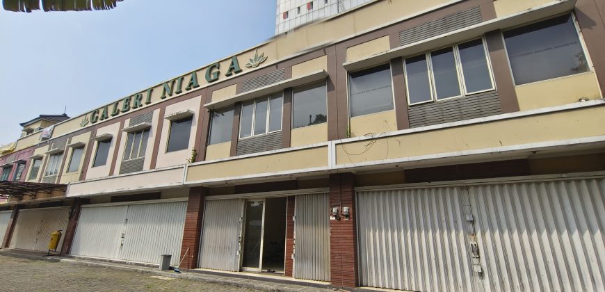 DIJUAL LAHAN KOMERSIL BONUS 6 RUKO