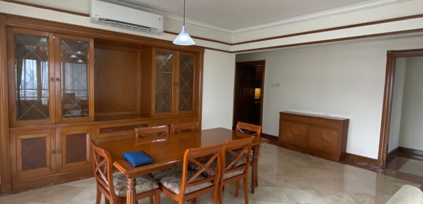 APARTMENT EXCLUSIVE SOMERSET AREA MEGA KUNINGAN