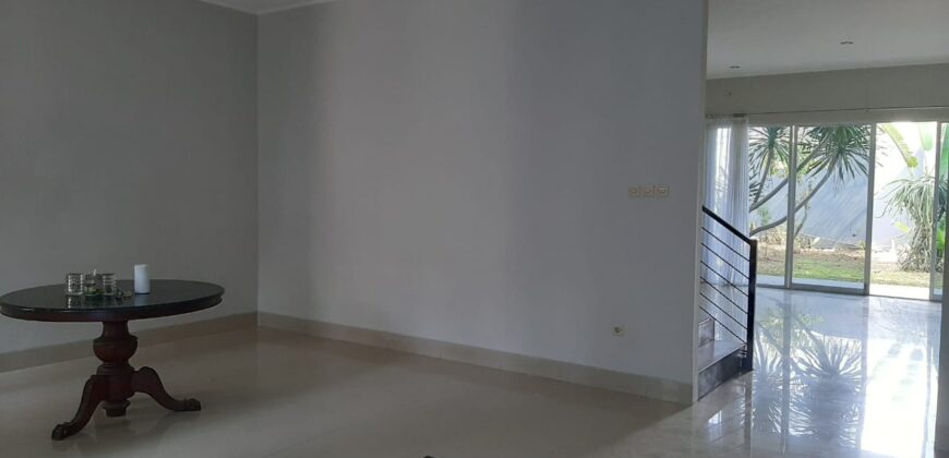 Dijual Rumah Modern 2 Lantai di Cinere