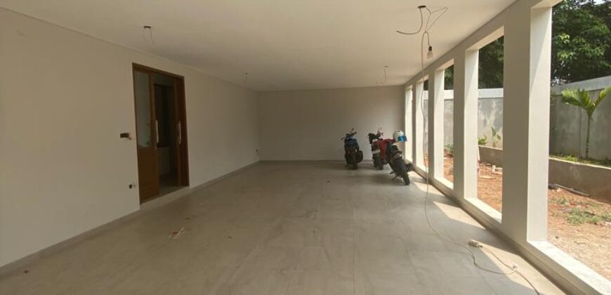Townhouse Kawasan Exclusive Kemang