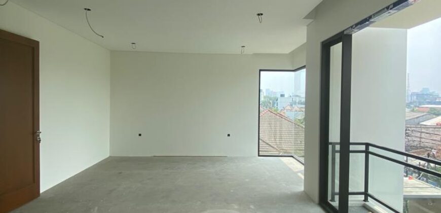 Townhouse Kawasan Exclusive Kemang