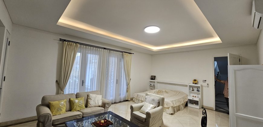 Dijual Rumah Dalam Komplek Kemanggisan Jakarta barat