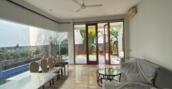 RUMAH KEMANG DALAM TOWNHOUSE AREA TENANG