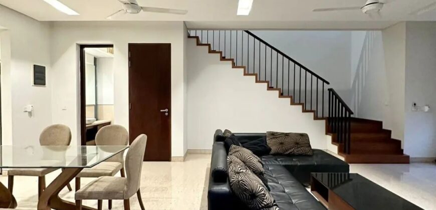 RUMAH MINIMALIS MODERN DIKAWASAN CIPETE CILANDAK