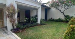 Disewakan Rumah Exclusive Bangunan Terawat