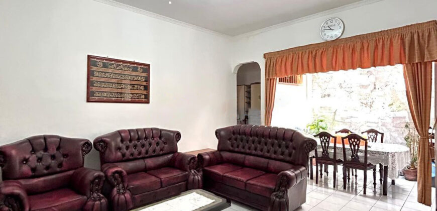 DIJUAL RUMAH KAWASAN TEBET KEBON BARU