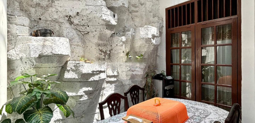 DIJUAL RUMAH KAWASAN TEBET KEBON BARU