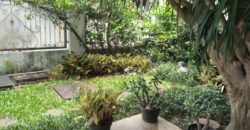 Dijual Rumah Dengan Lokasi Strategis di Kebayoran Baru
