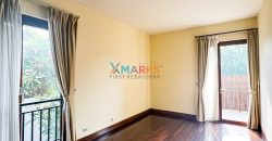 Townhouse Kemang lokasi dekat Kemang raya strategis Harga siap rugi