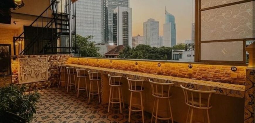 Ruang Usaha Roof Top Viral Dikawasan Setia Budi