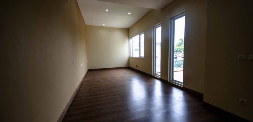 Rumah Strategis Modern Simpatupang Residence