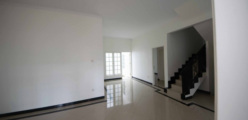 Dijual Rumah 2 lantai Jatipadang Jakarta Selatan