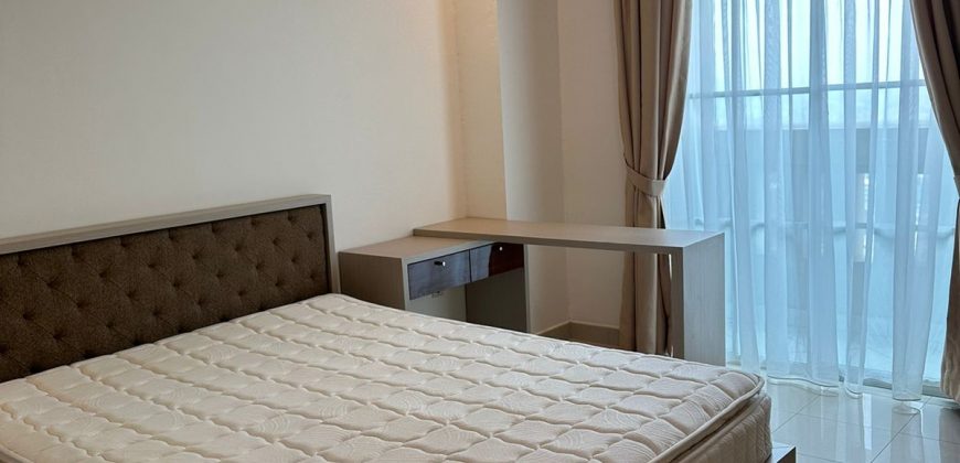 APARTEMENT FULLY FURNISHED WITH HOTEL FACILITIES