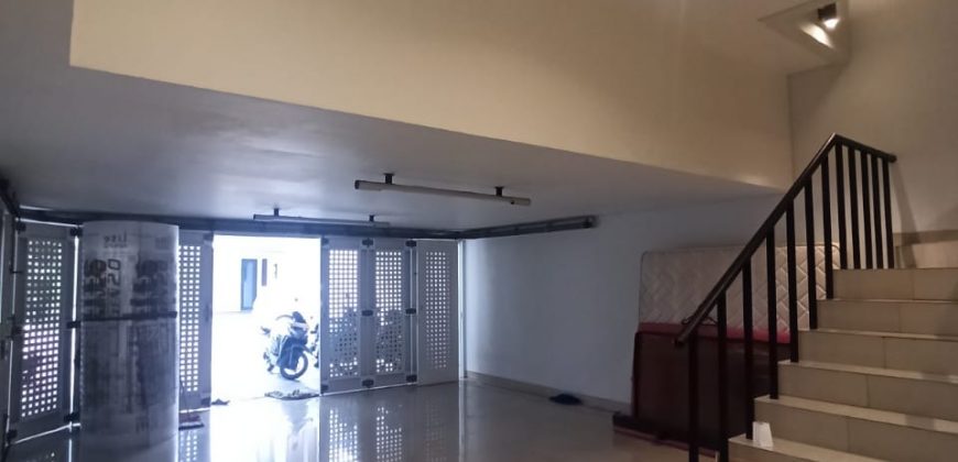 RUMAH MEWAH MODERN MINIMALIS DI CILANDAK SEMI FURNISHED