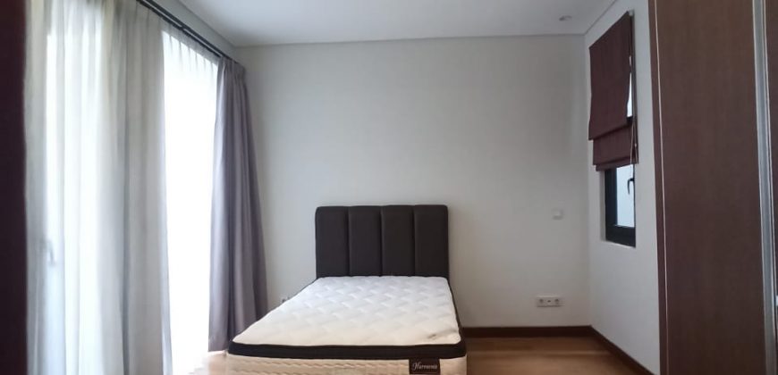 RUMAH MEWAH MODERN MINIMALIS DI CILANDAK SEMI FURNISHED