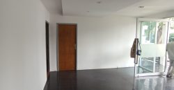 Dijual Rumah komersil 2 lantai di Kebayoran Baru