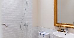 Rumah Mewah dengan style American Classic di Jagakarsa