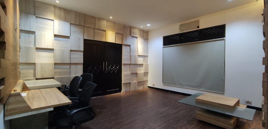 FOR SALE AND FOR RENT RUMAH COCOK UNTUK OFFICE DAN HUNIAN