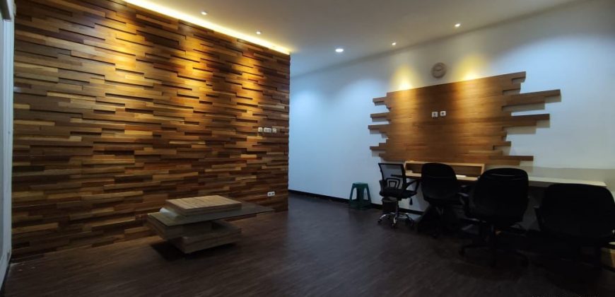 FOR SALE AND FOR RENT RUMAH COCOK UNTUK OFFICE DAN HUNIAN