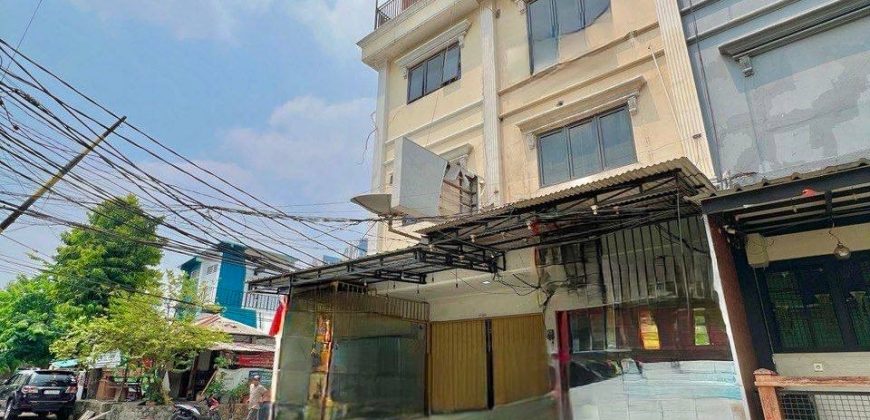 Dijual Ruko Hoek Dimensi 6 x 15 Taman Ratu Jakarta Barat