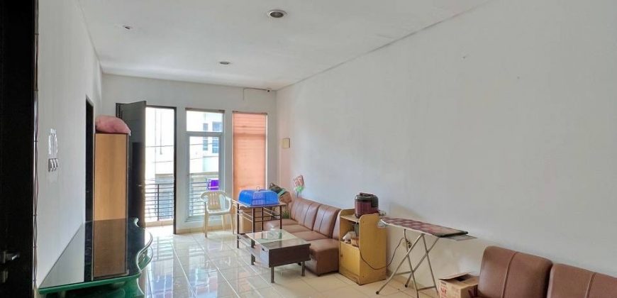 Dijual Rumah Baru Renovasi Taman Ratu Jakarta Barat