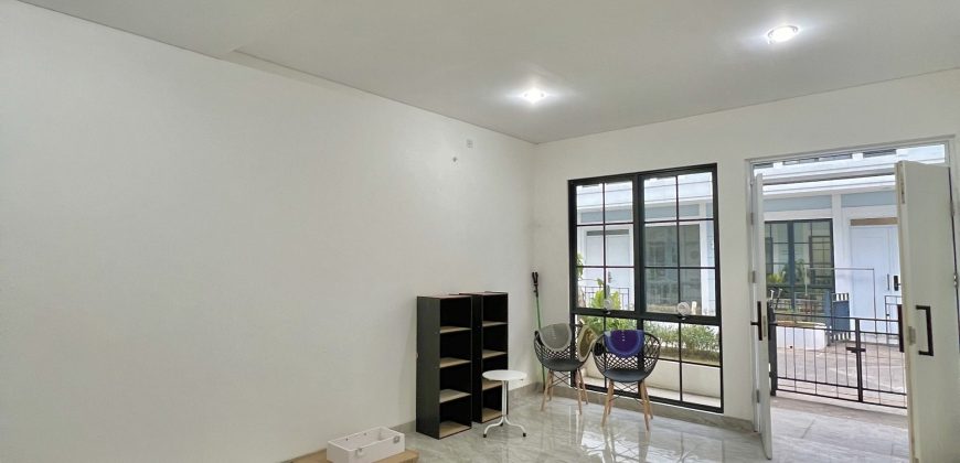 Rumah Baru di Lavon Swan City Sindangjaya Banten