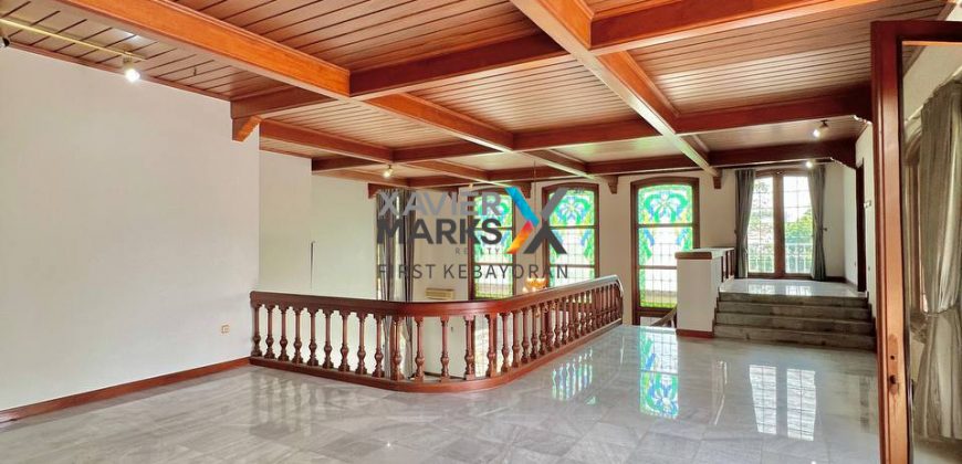 Dijual Rumah Klasik Bukit Golf Pondok Indah