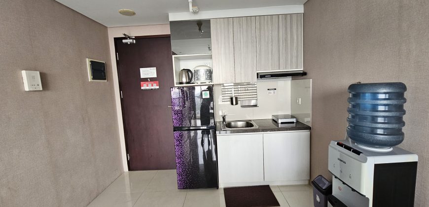 Apartemen Lexington Lantai 12 Furnished