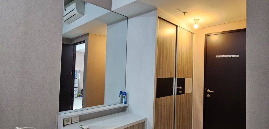 Apartemen Lexington Lantai 12 Furnished