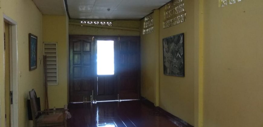 Dijual Rumah Cirendeu Bernuansa Asri Kayu