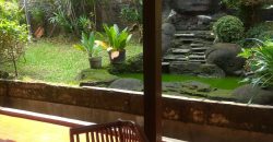 Dijual Rumah Cirendeu Bernuansa Asri Kayu