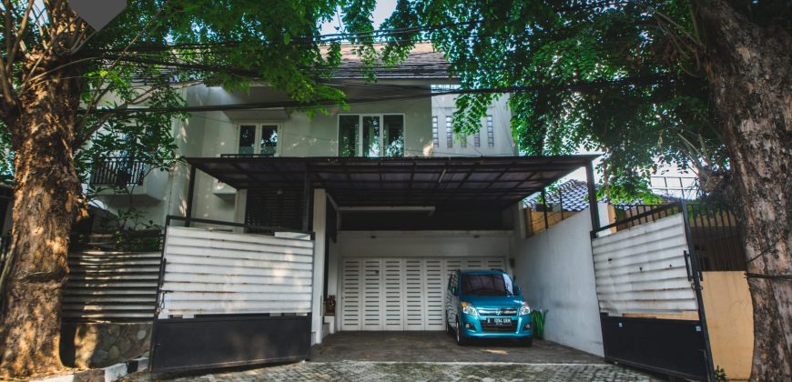 Dijual Rumah Anti Banjir di Cempaka Putih Jakarta Pusat