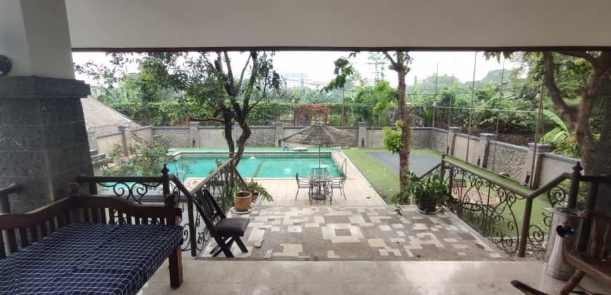 Dijual Rumah Hook 3.5 Lantai Di Kemang Timur Jakarta Selatan