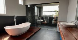 Dijual Rumah di Kemang Baru Renovasi