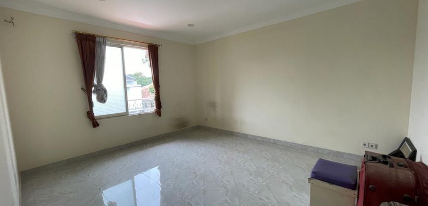 Dijual Modern Corner House di Private Cluster Lippo Karawaci