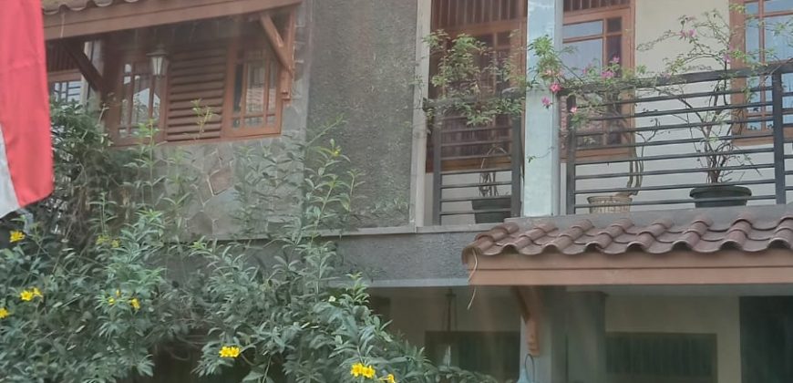 Dijual Rumah Taman Pondok Cabe Tangerang Selatan