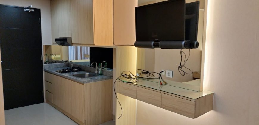 Apartemen Paramount Skyline Tower F