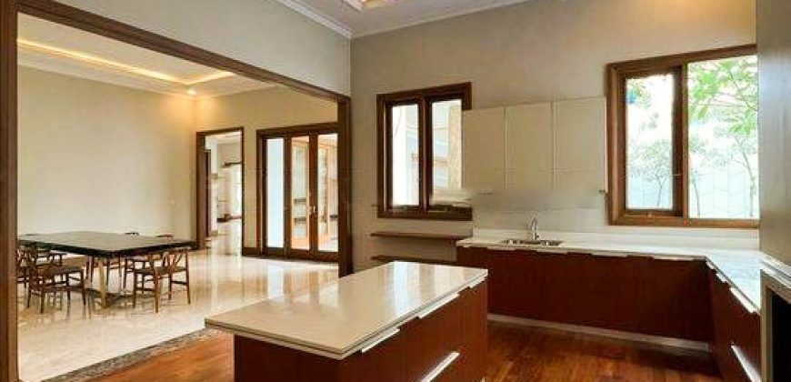 Dijual Rumah Mewah Area Kemang Ampera