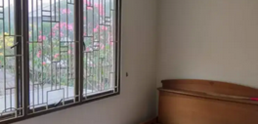Disewakan Rumah Jl Fatmawati Raya Dalam Kompleks Semi Furnish