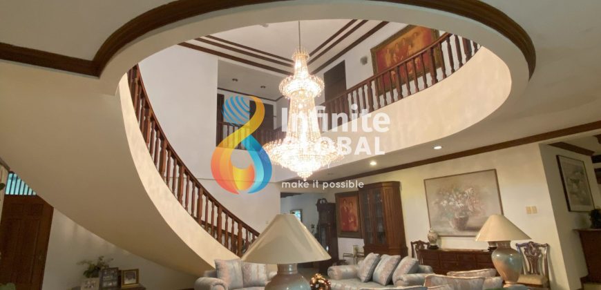 Dijual Rumah 2 Lantai Classic Area Gatot Subroto