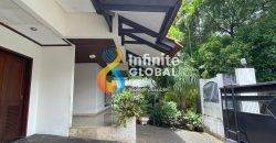 Dijual Rumah 2 Lantai Classic Area Gatot Subroto
