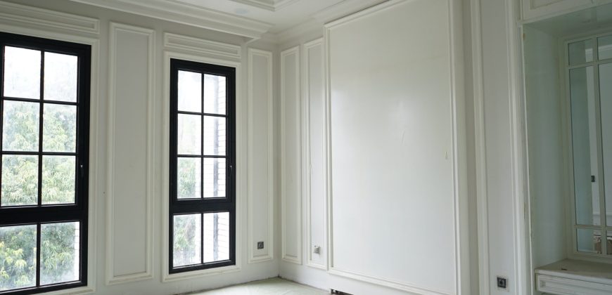 Brand New American Classic House Style Ragunan