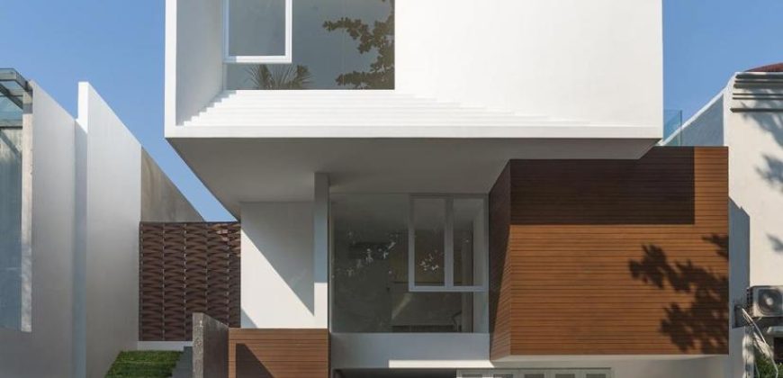 Dijual Rumah Area Exclusive Pondok Indah Tropical Modern